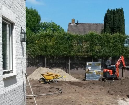 Grondwerk bij tuinaanleg Rosmalen Grondwerk bij tuinaanleg Rosmalen